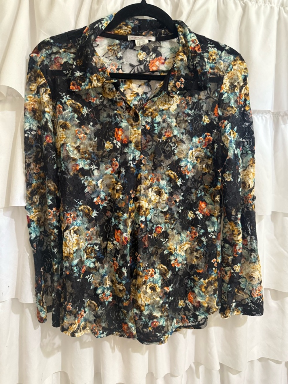 TeenBell vintage boho Black Floral Lace Button-Front Blouse